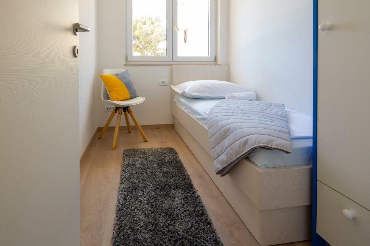 Apartman Pjero 3+2 Makarska Bagian luar foto